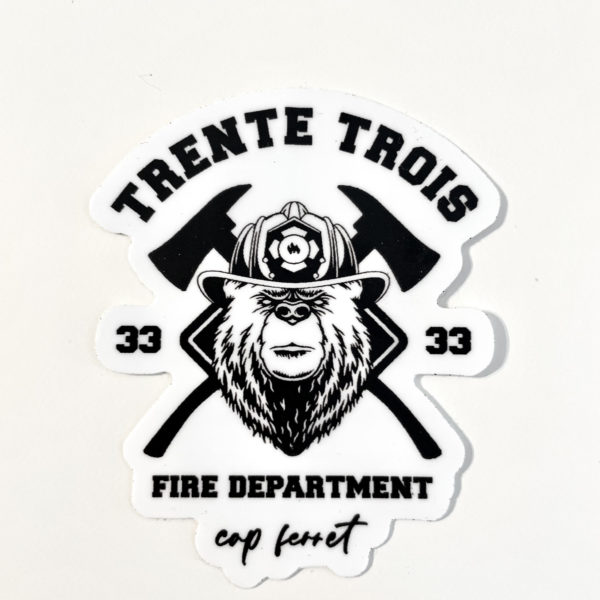 Un autocollant 33 firefighters de la marque régionale.