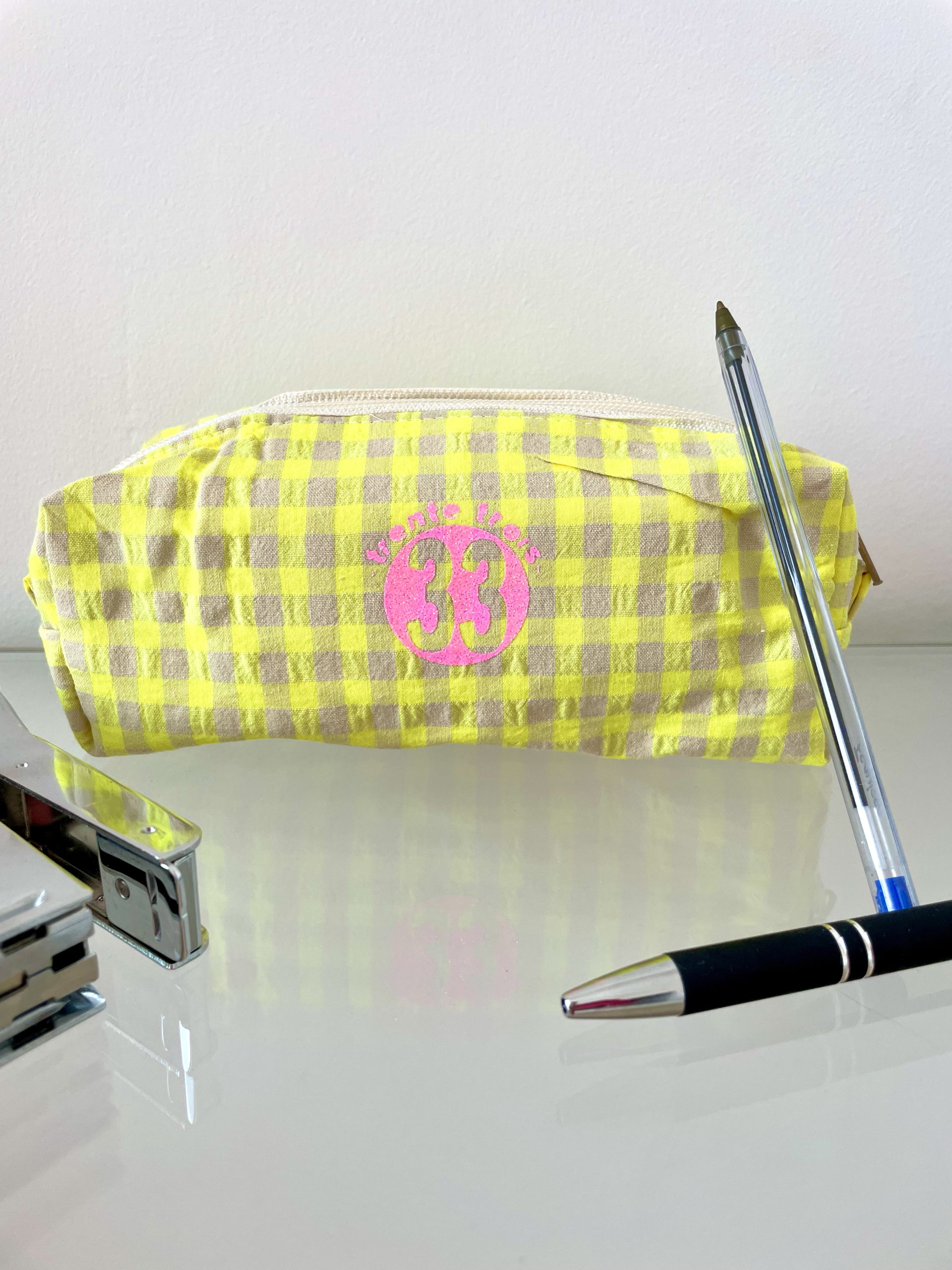 Trousse scolaire vichy jaune de la marque régionale 33.
